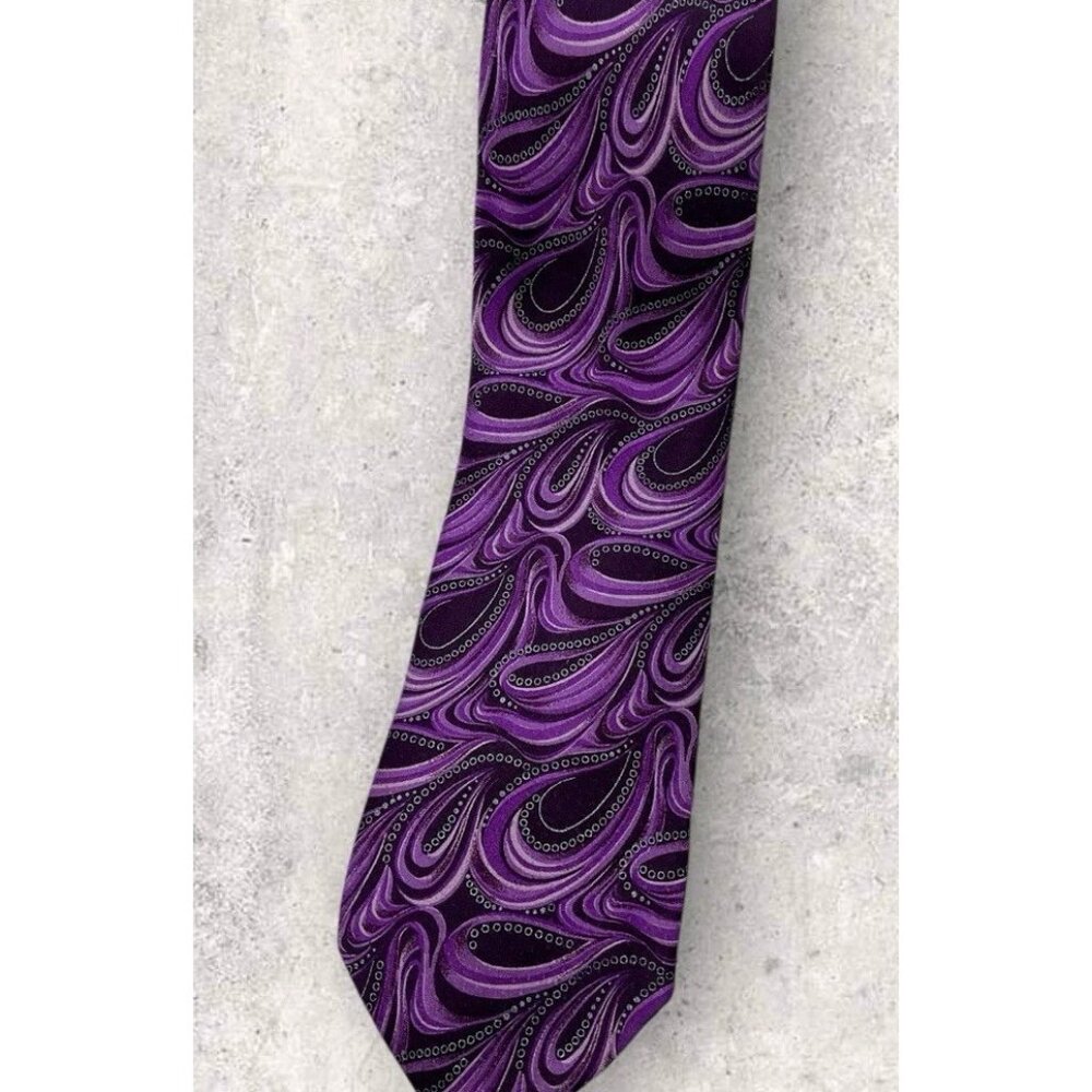 ITALO FERRETTI Silk Tie ITALY XL Purple Silver Paisley W:3.5" EUC - Picture 6 of 6
